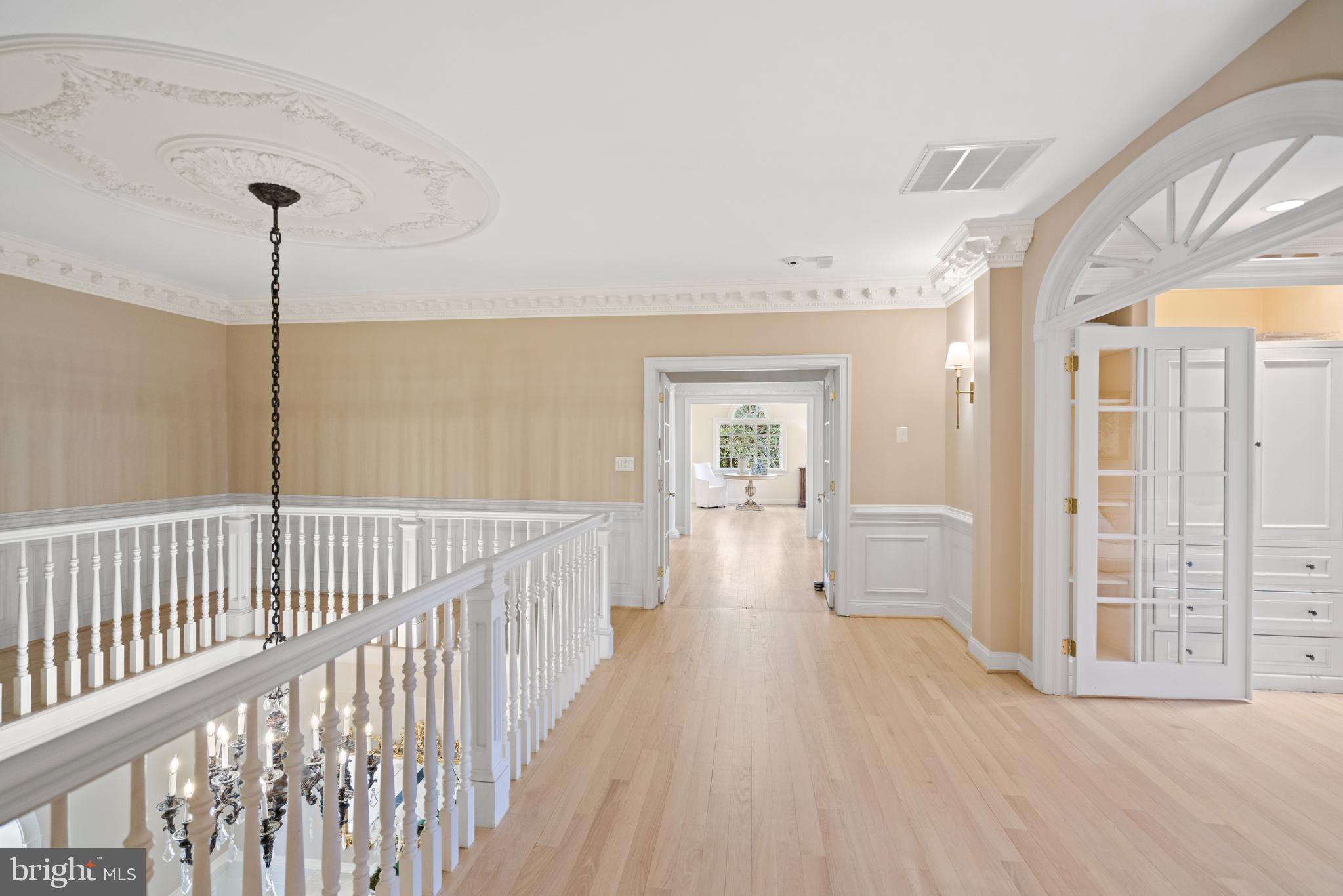 SWINKS MILL WOODS - Residential