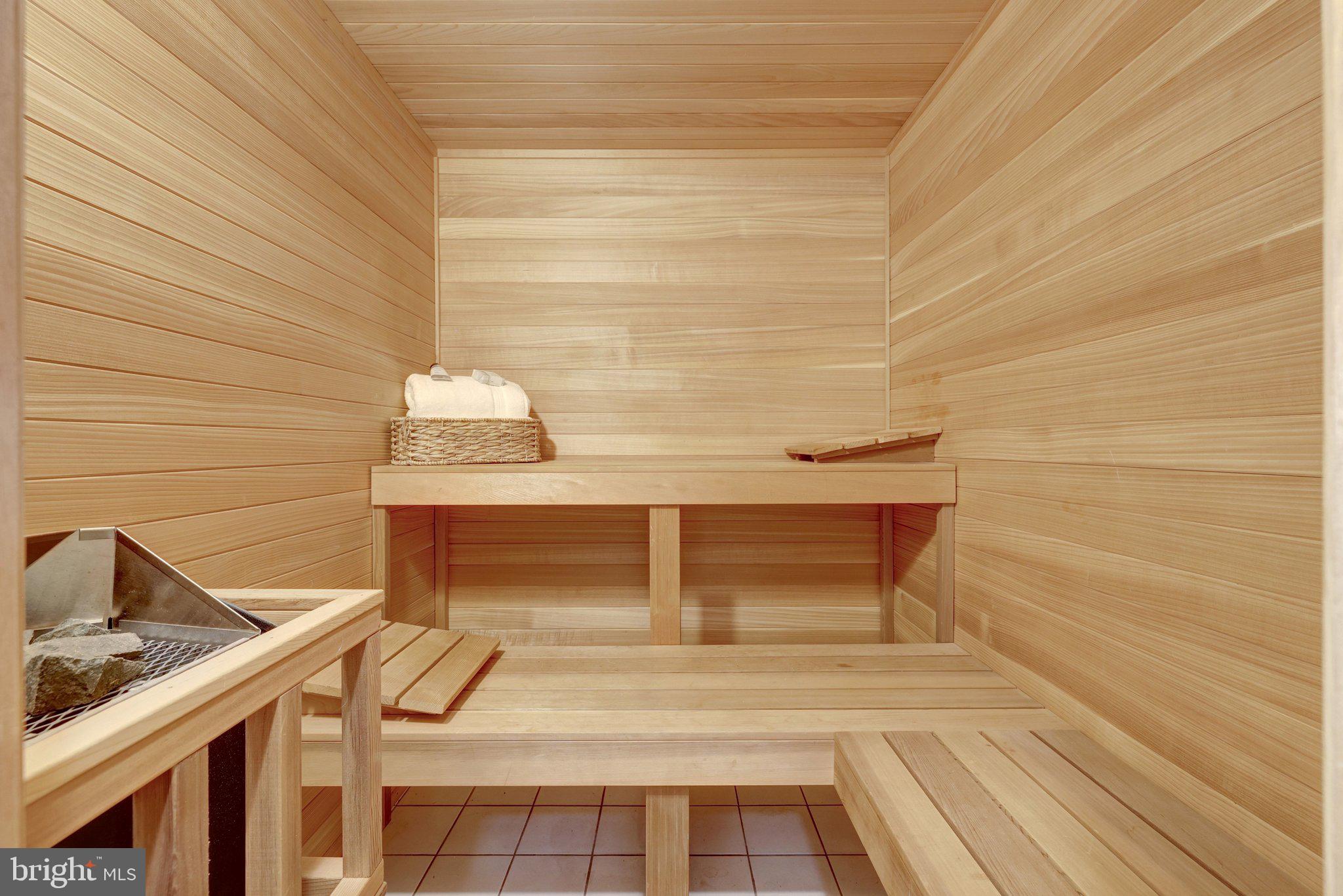 SWINKS MILL WOODS - Residential