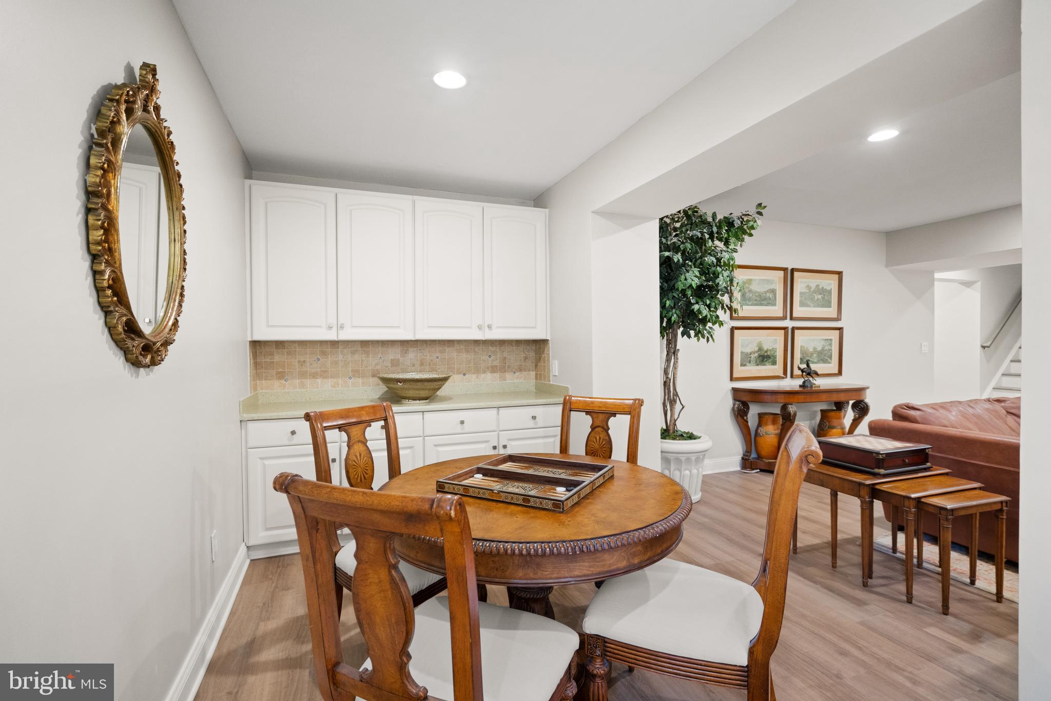 SWINKS MILL WOODS - Residential