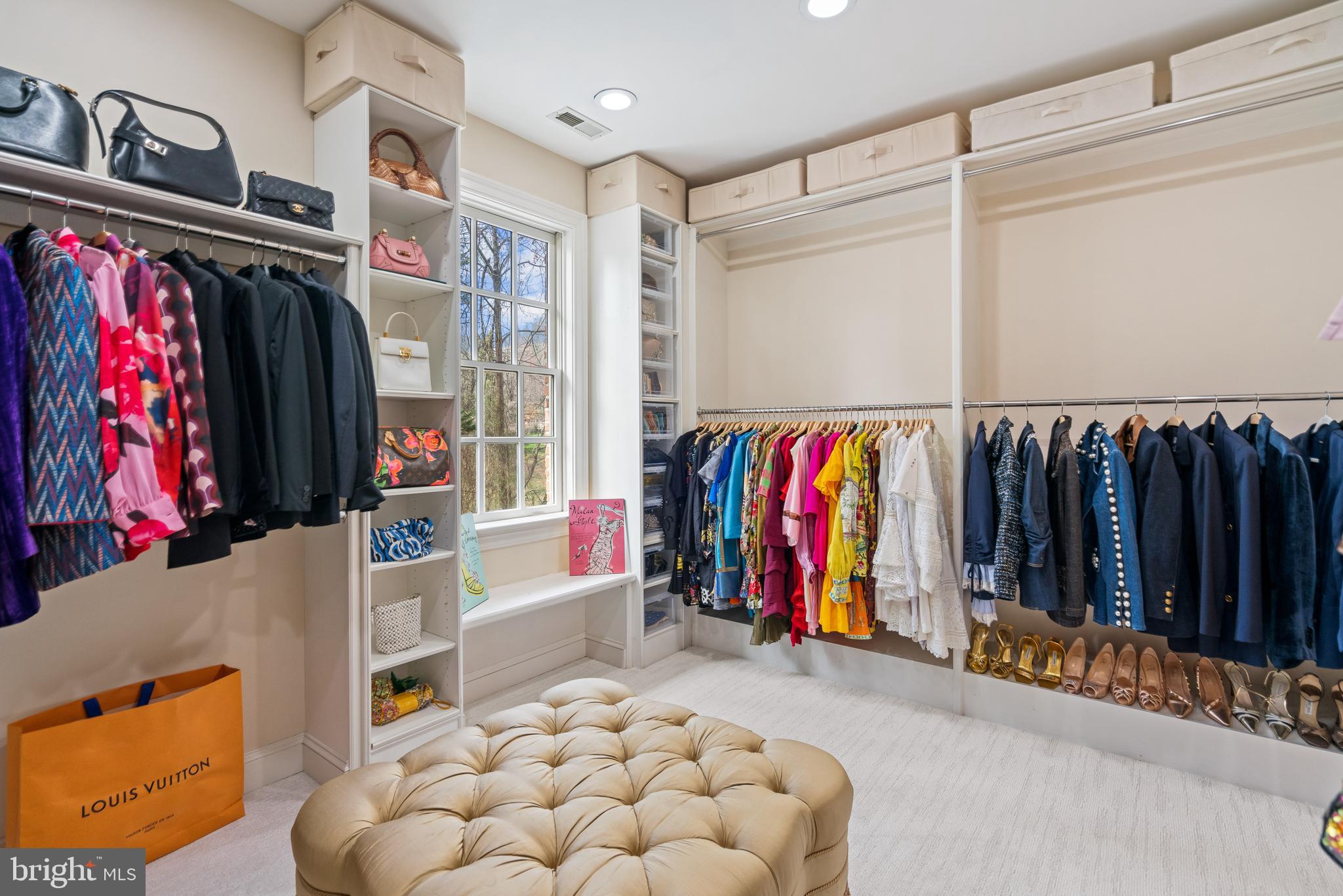 SWINKS MILL WOODS - Residential