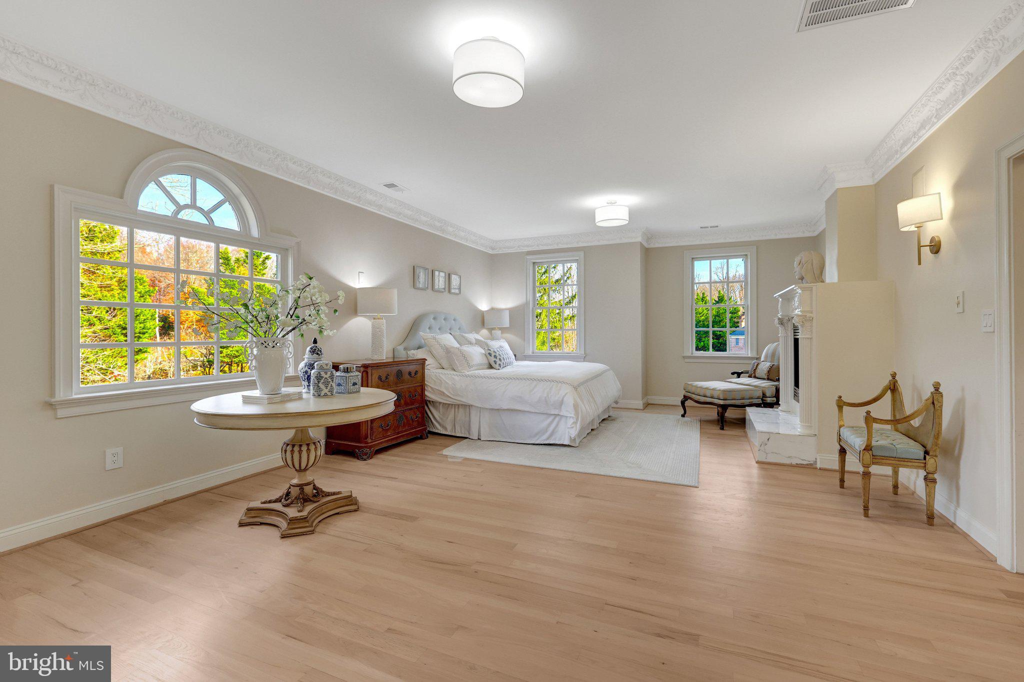 SWINKS MILL WOODS - Residential