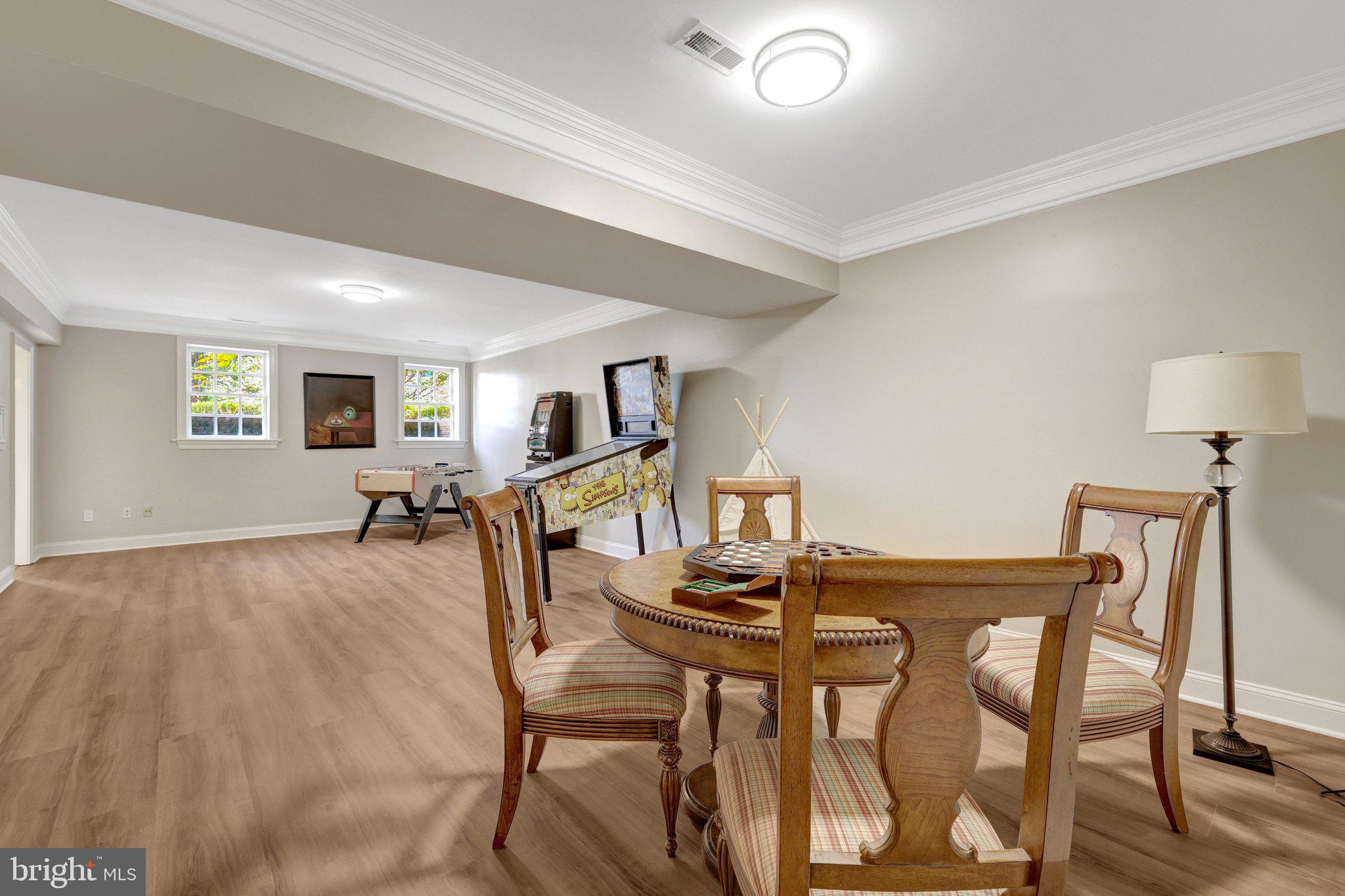 SWINKS MILL WOODS - Residential