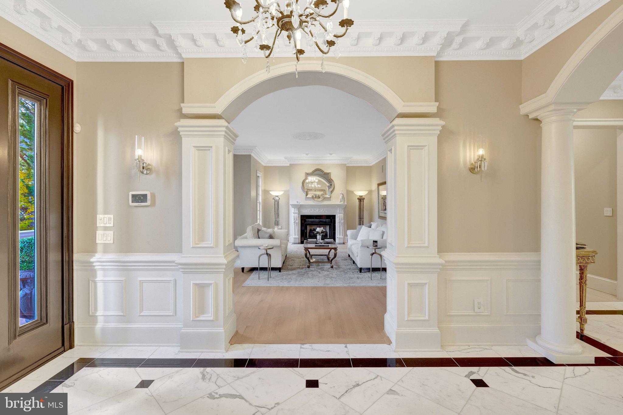 SWINKS MILL WOODS - Residential