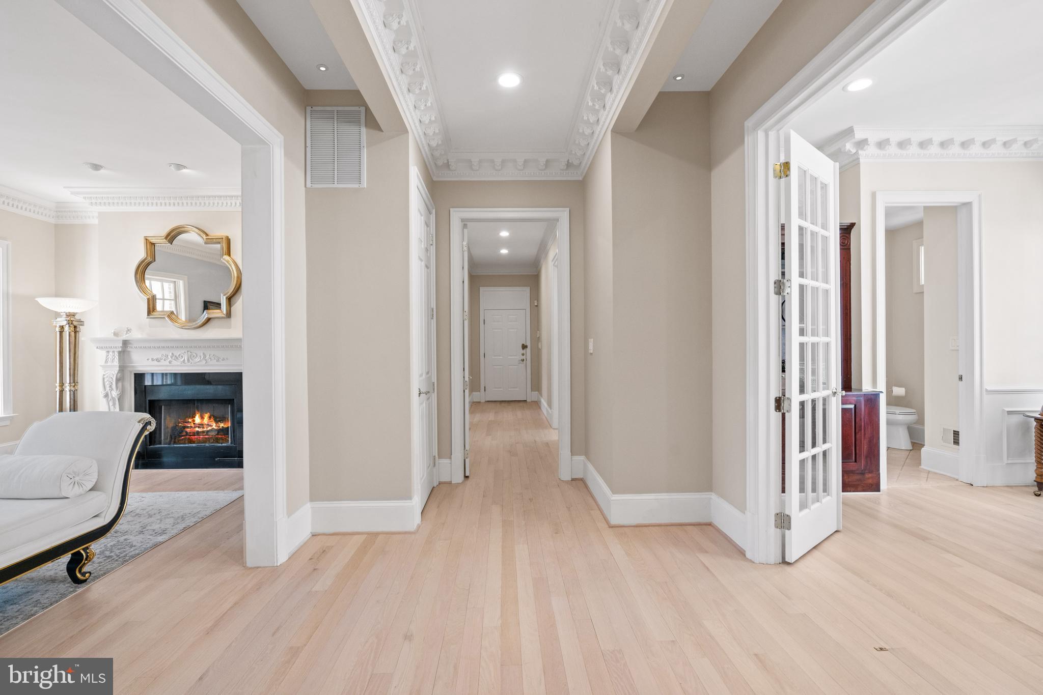 SWINKS MILL WOODS - Residential