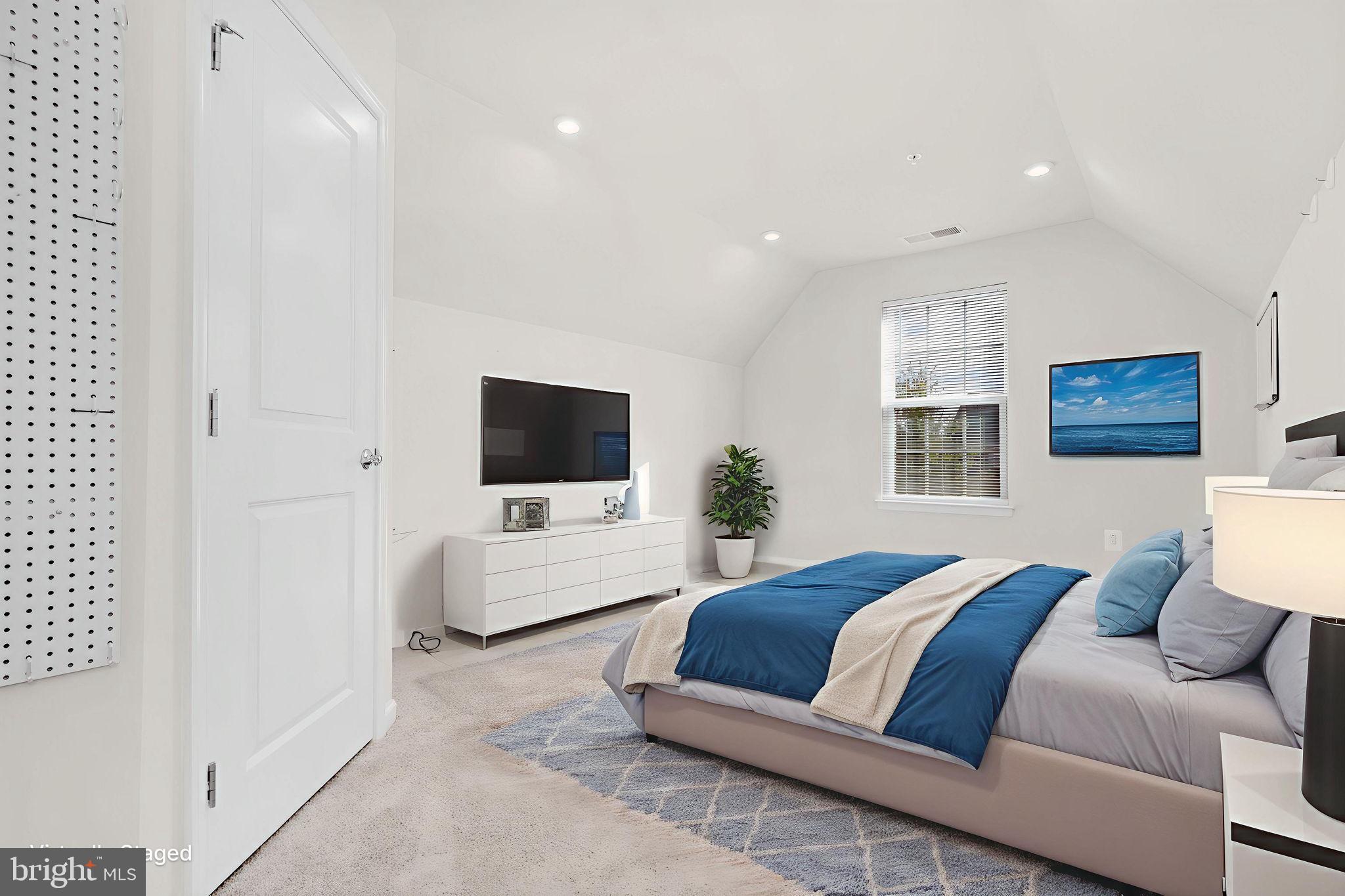 BALLENGER RUN - Residential