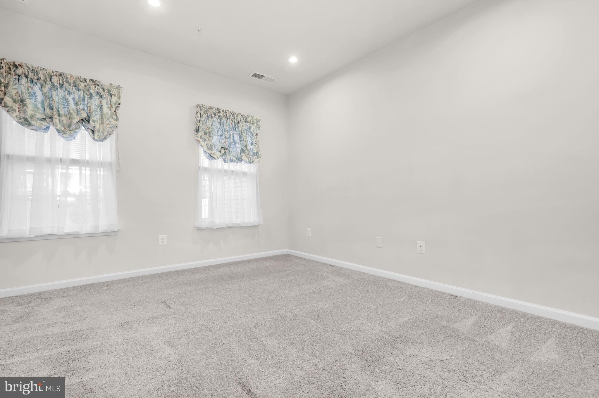 BALLENGER RUN - Residential