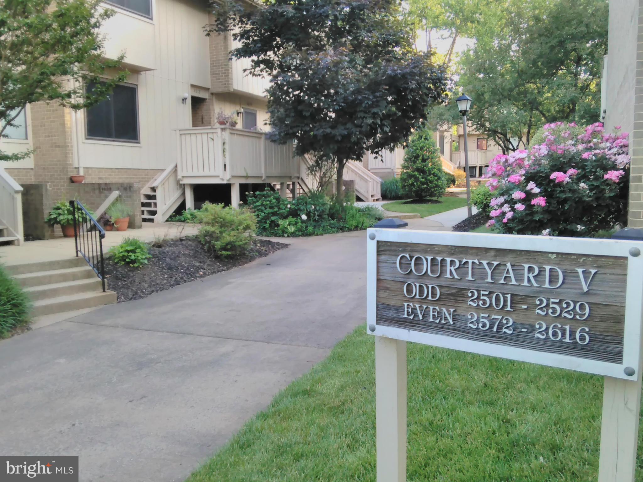 MOSBYS LANDING - Residential