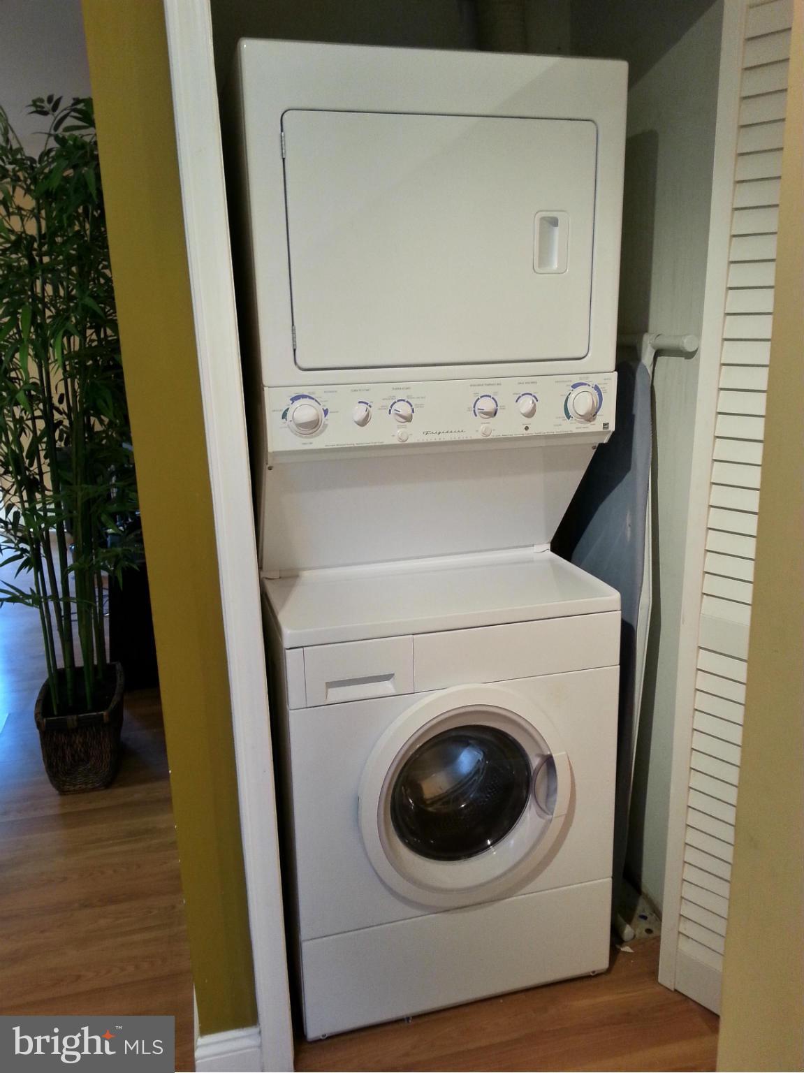 MOSBYS LANDING - Residential