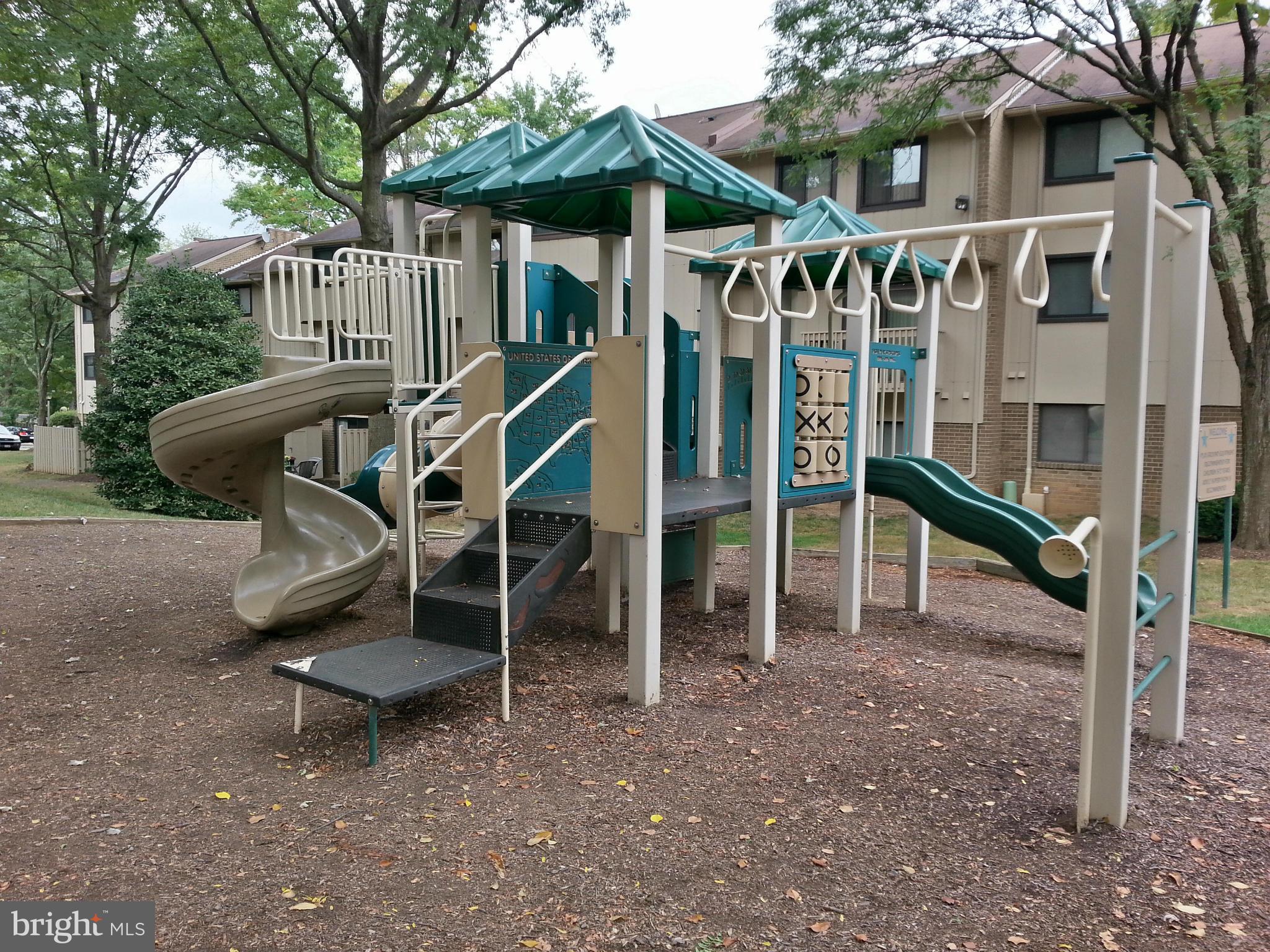 MOSBYS LANDING - Residential