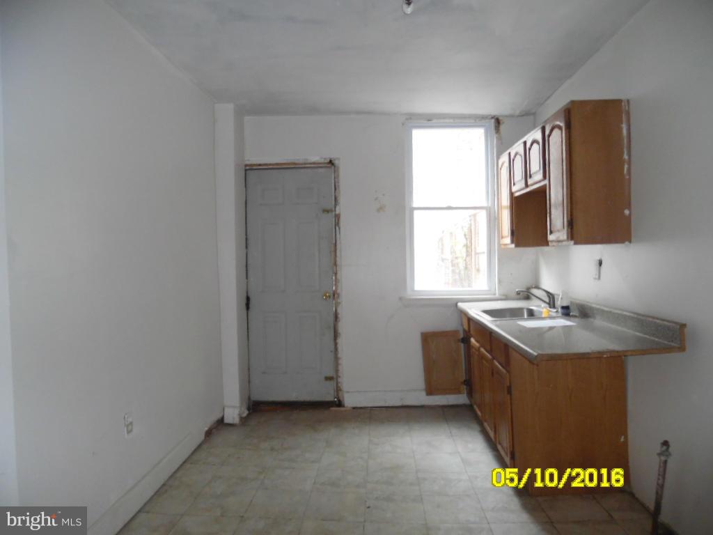 BOOTH-BOYD - Residential