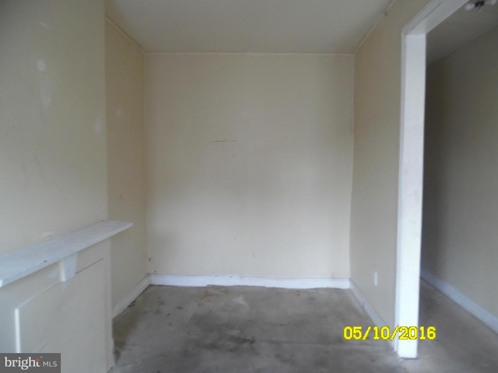 BOOTH-BOYD - Residential