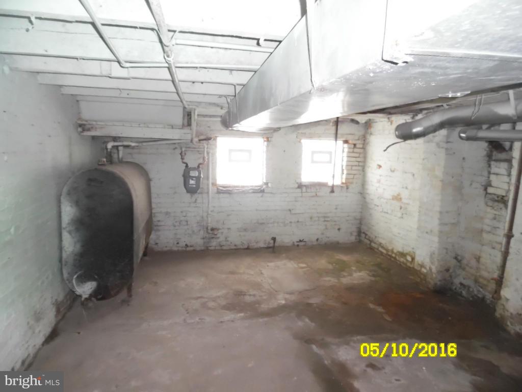 BOOTH-BOYD - Residential