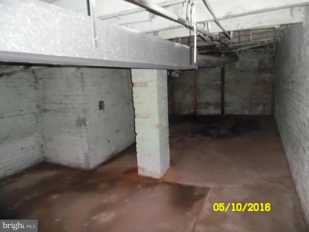 BOOTH-BOYD - Residential