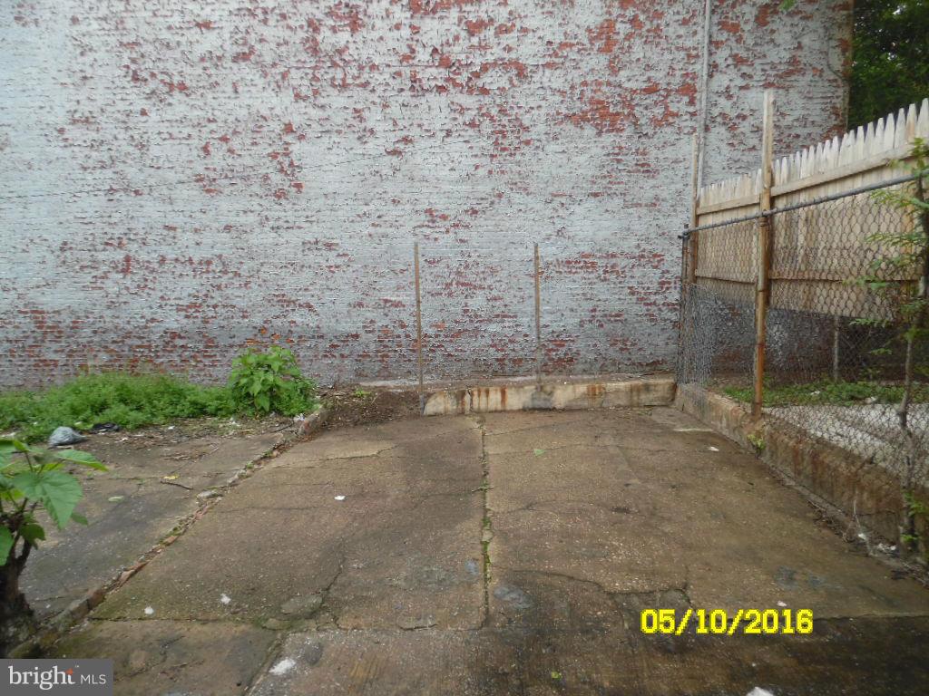 BOOTH-BOYD - Residential