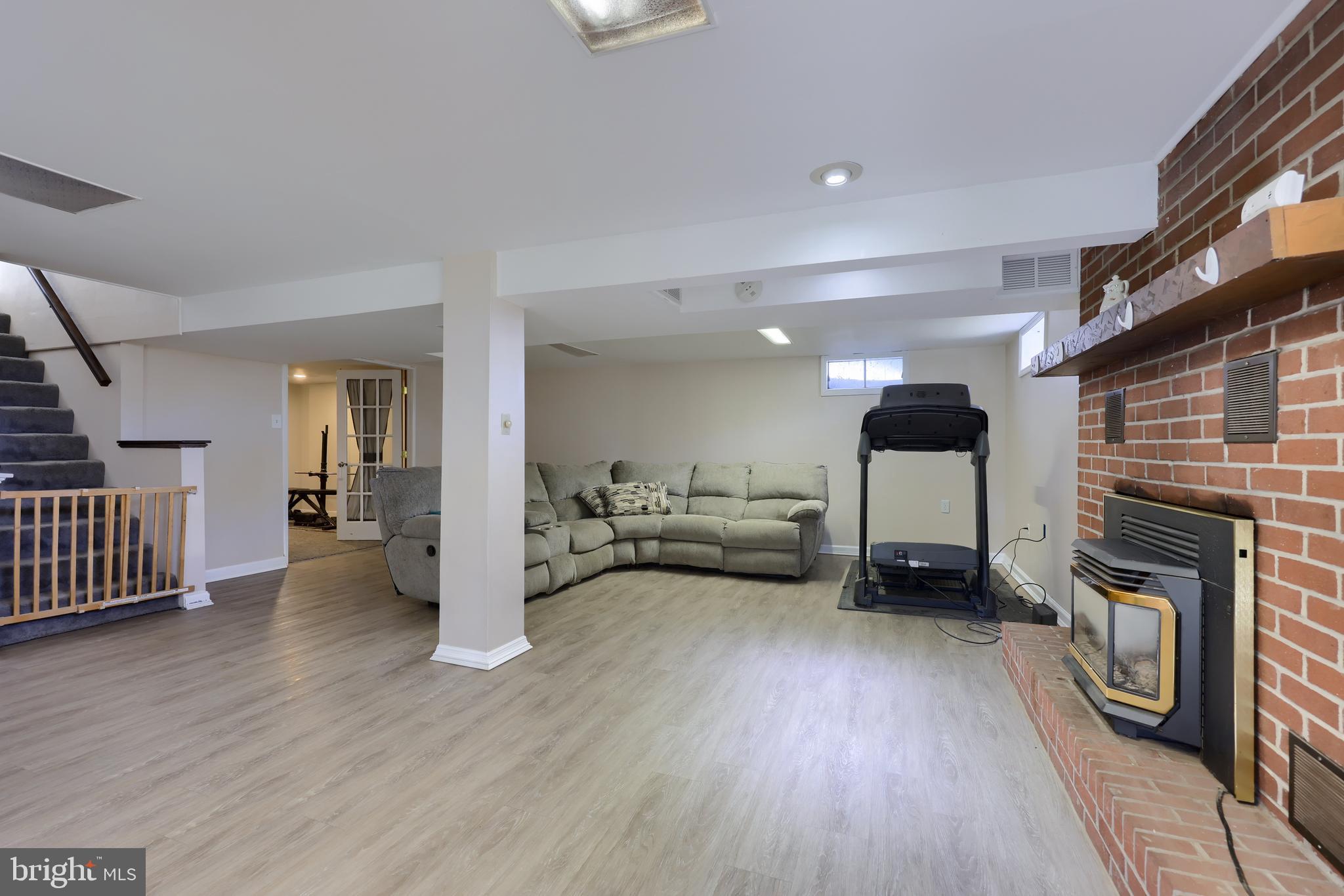 SHREWSBURY - Residential