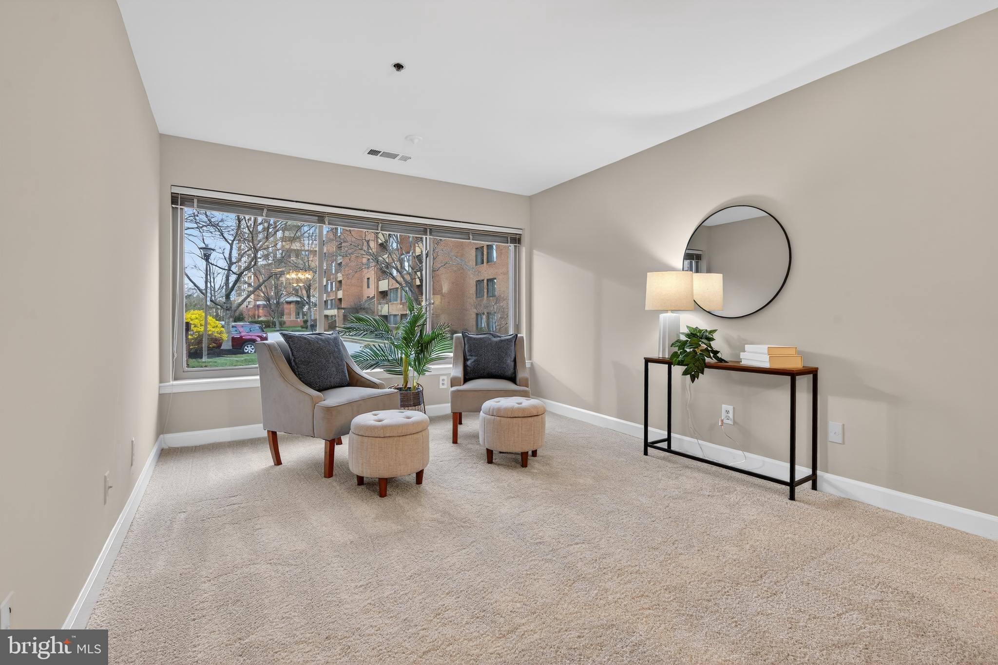 2 SOUTHERLY COURT 101