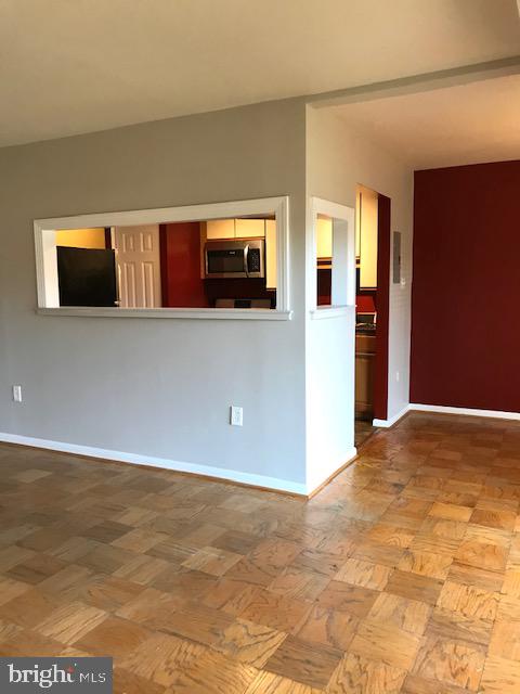 MARLOW TOWERS CONDOMINIUMS - Residential