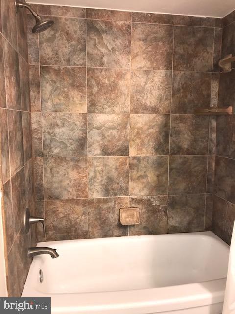 MARLOW TOWERS CONDOMINIUMS - Residential