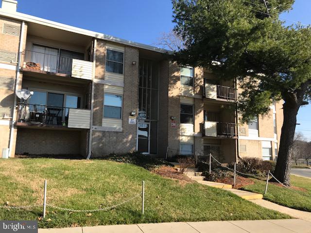 MARLOW TOWERS CONDOMINIUMS - Residential