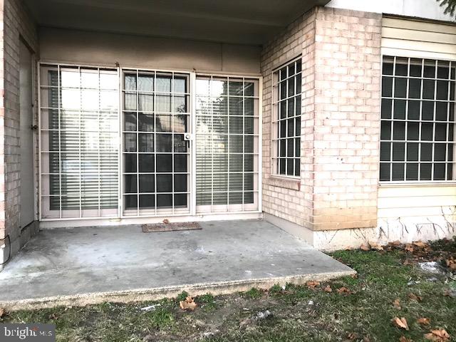 MARLOW TOWERS CONDOMINIUMS - Residential