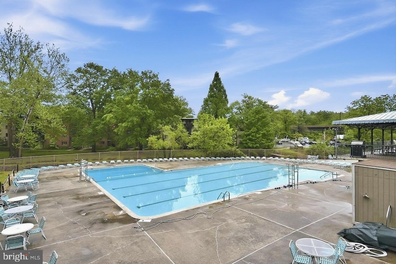 GROSVENOR PARK - Residential