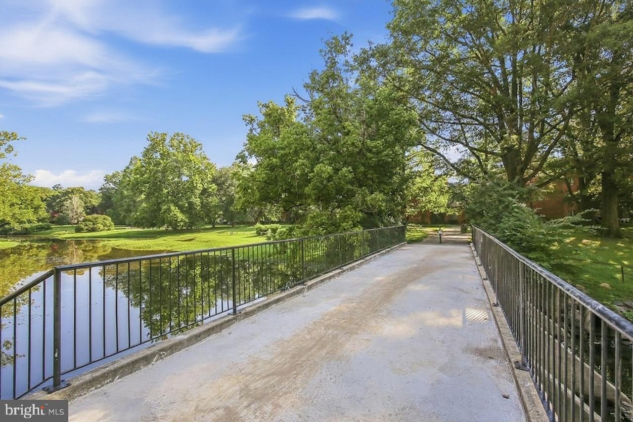 GROSVENOR PARK - Residential