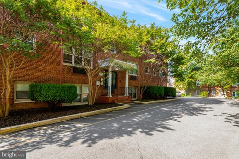2036 N WOODROW STREET 5 ARLINGTON VA 22207
