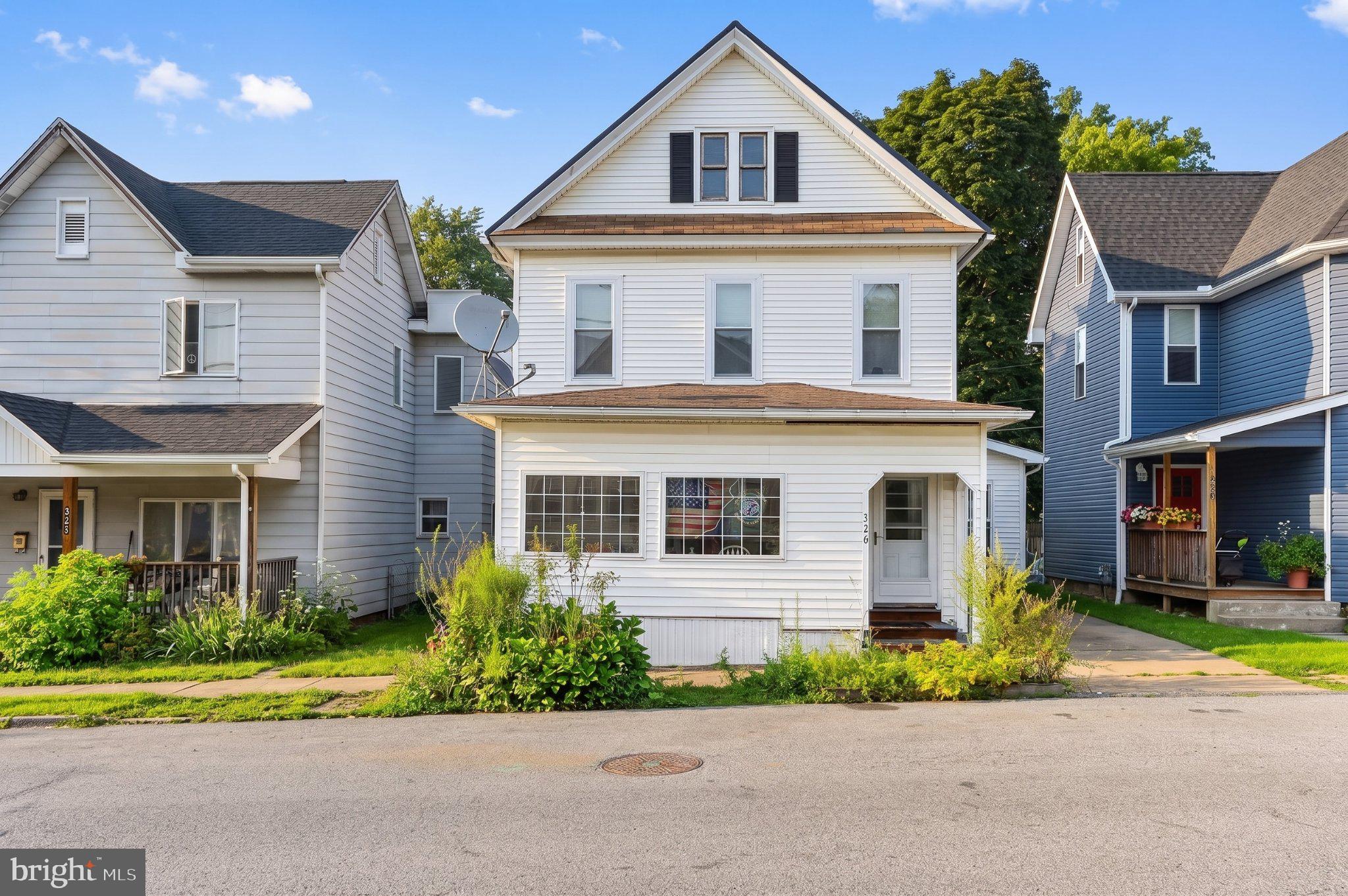 326 S 2ND STREET