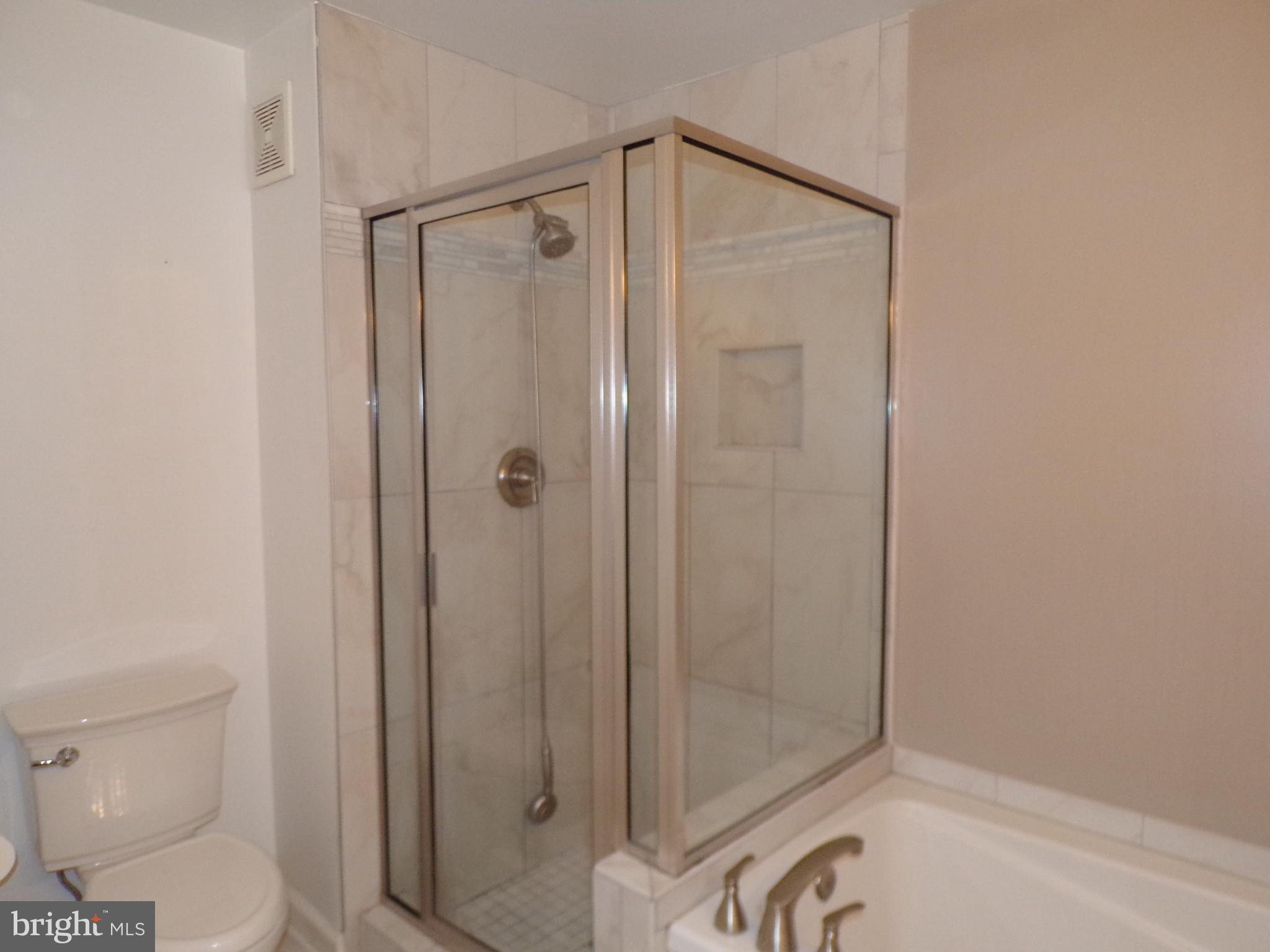 SYCAMORES AT VAN DORN - Residential Lease