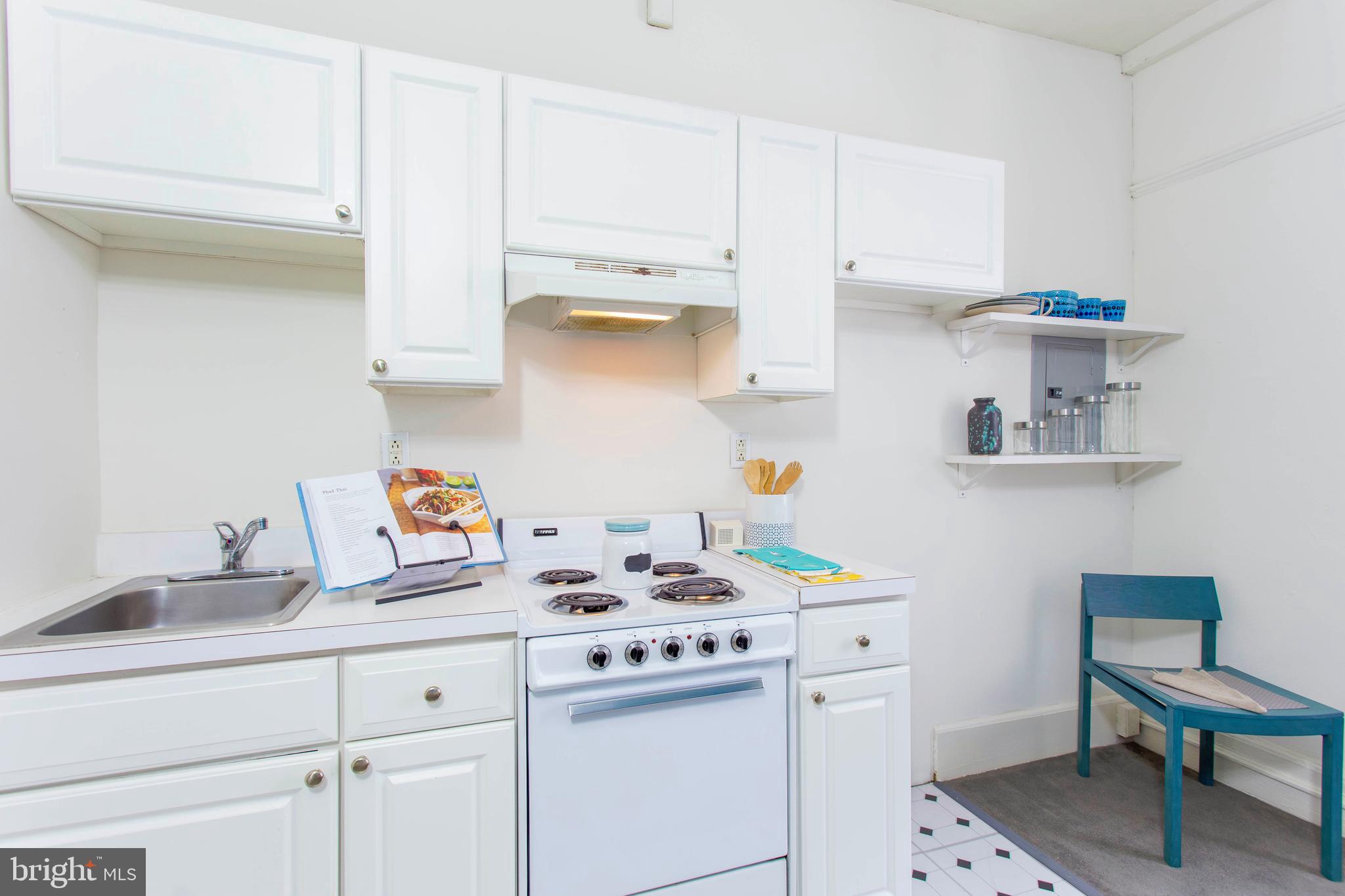 CENTER CITY - Residential Lease