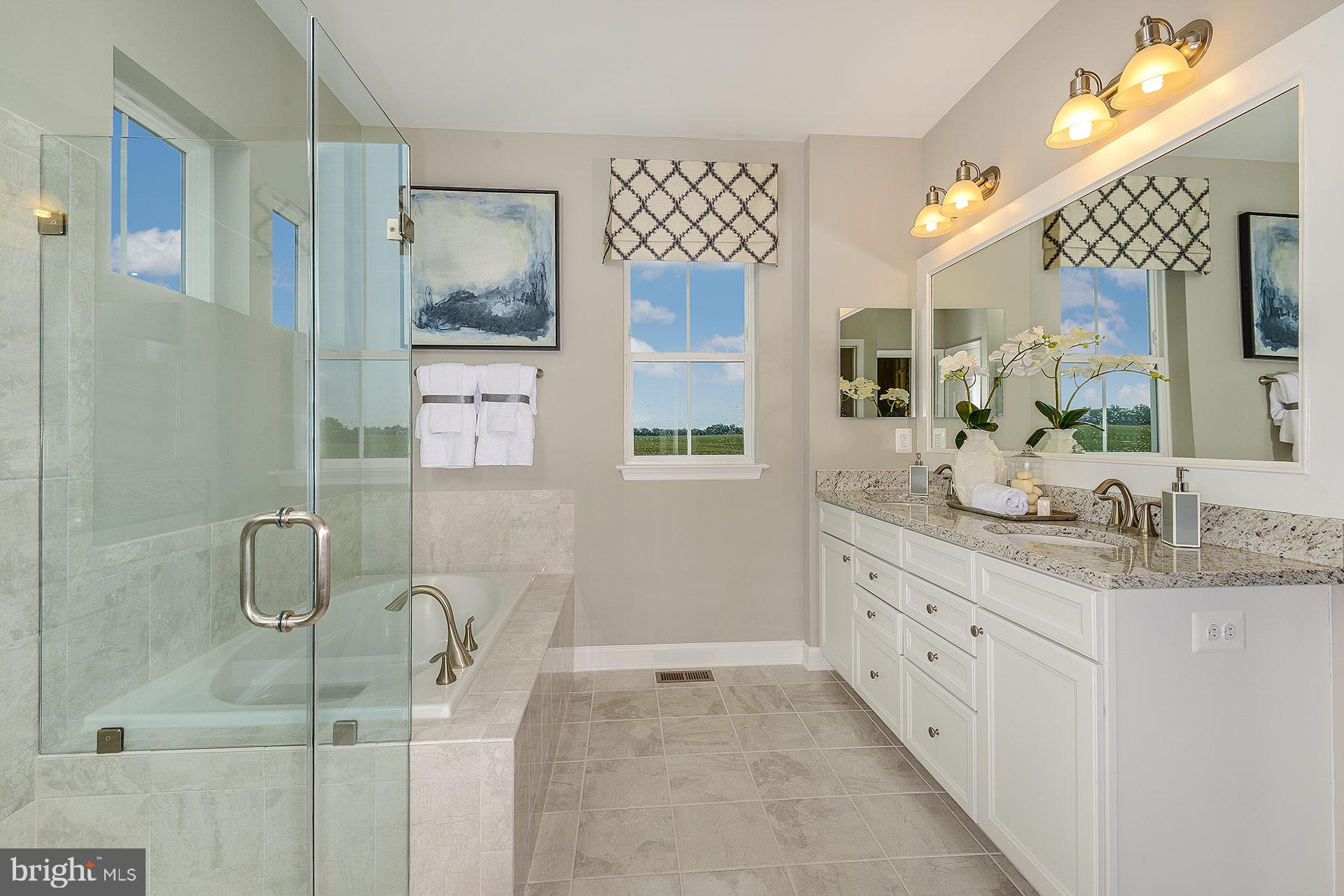 SENSENY VILLAGE - Residential