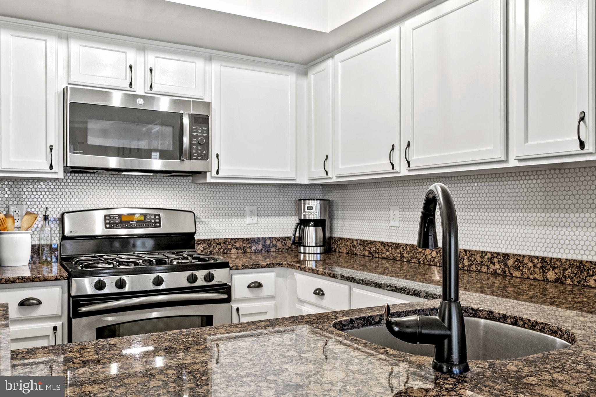 ARORA HILLS - Residential