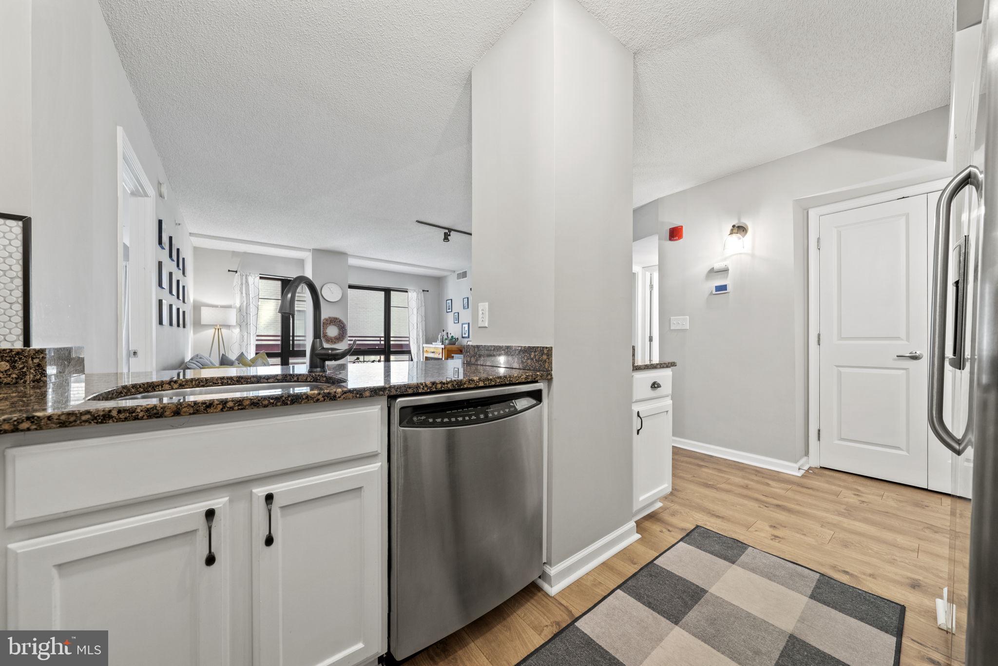 ARORA HILLS - Residential