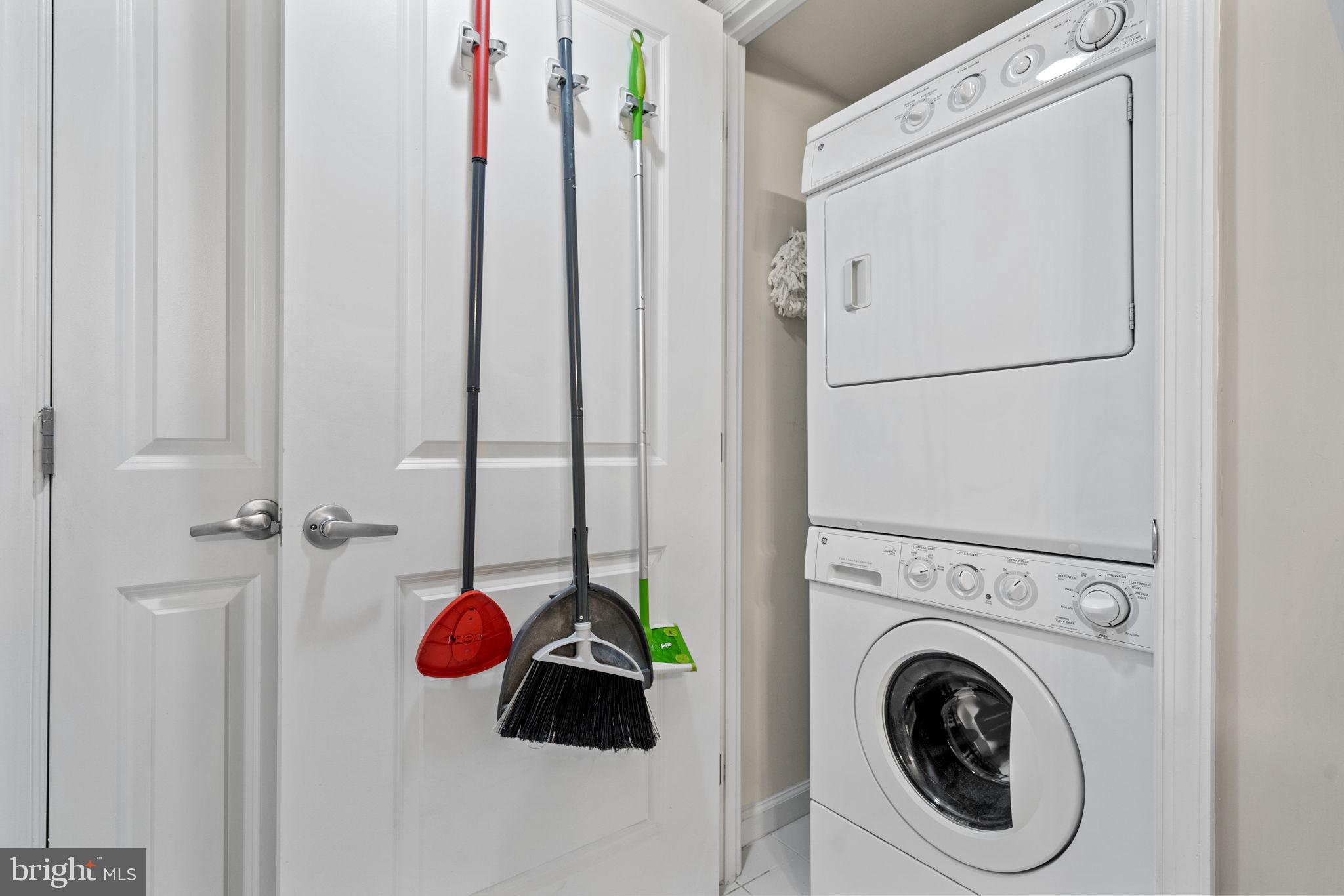 ARORA HILLS - Residential