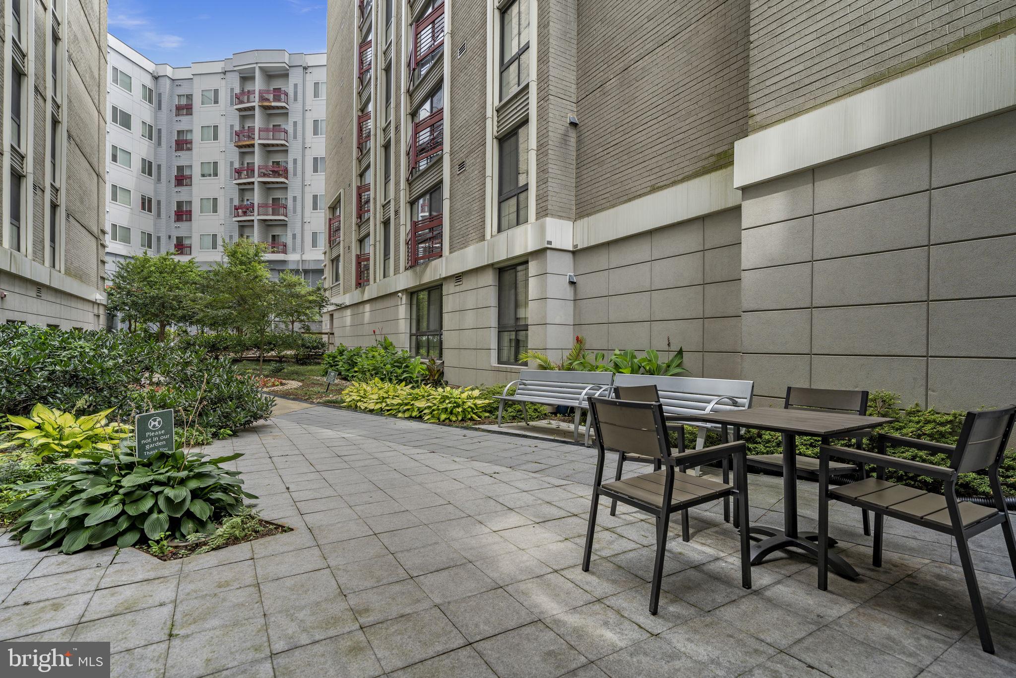 ARORA HILLS - Residential