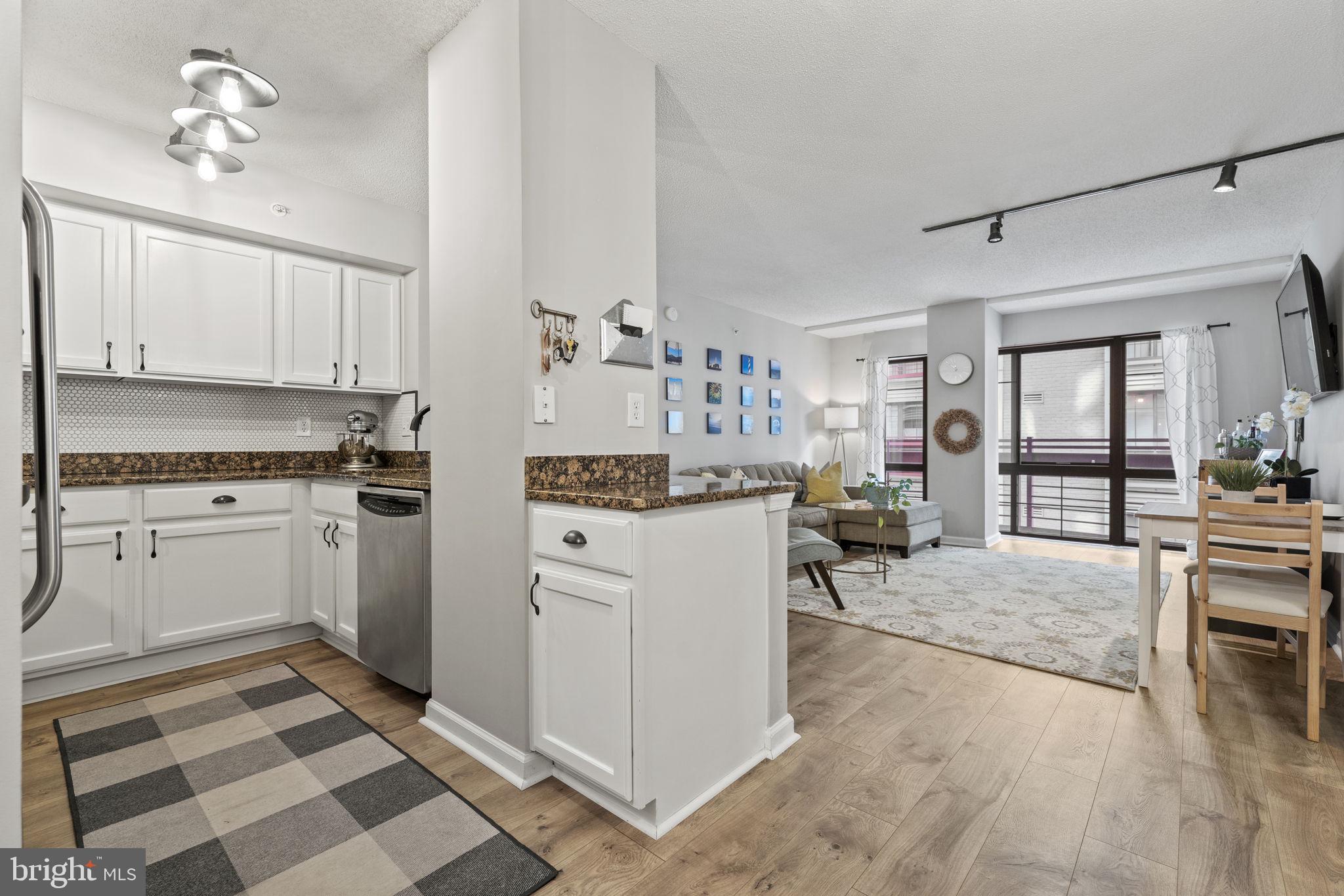 ARORA HILLS - Residential