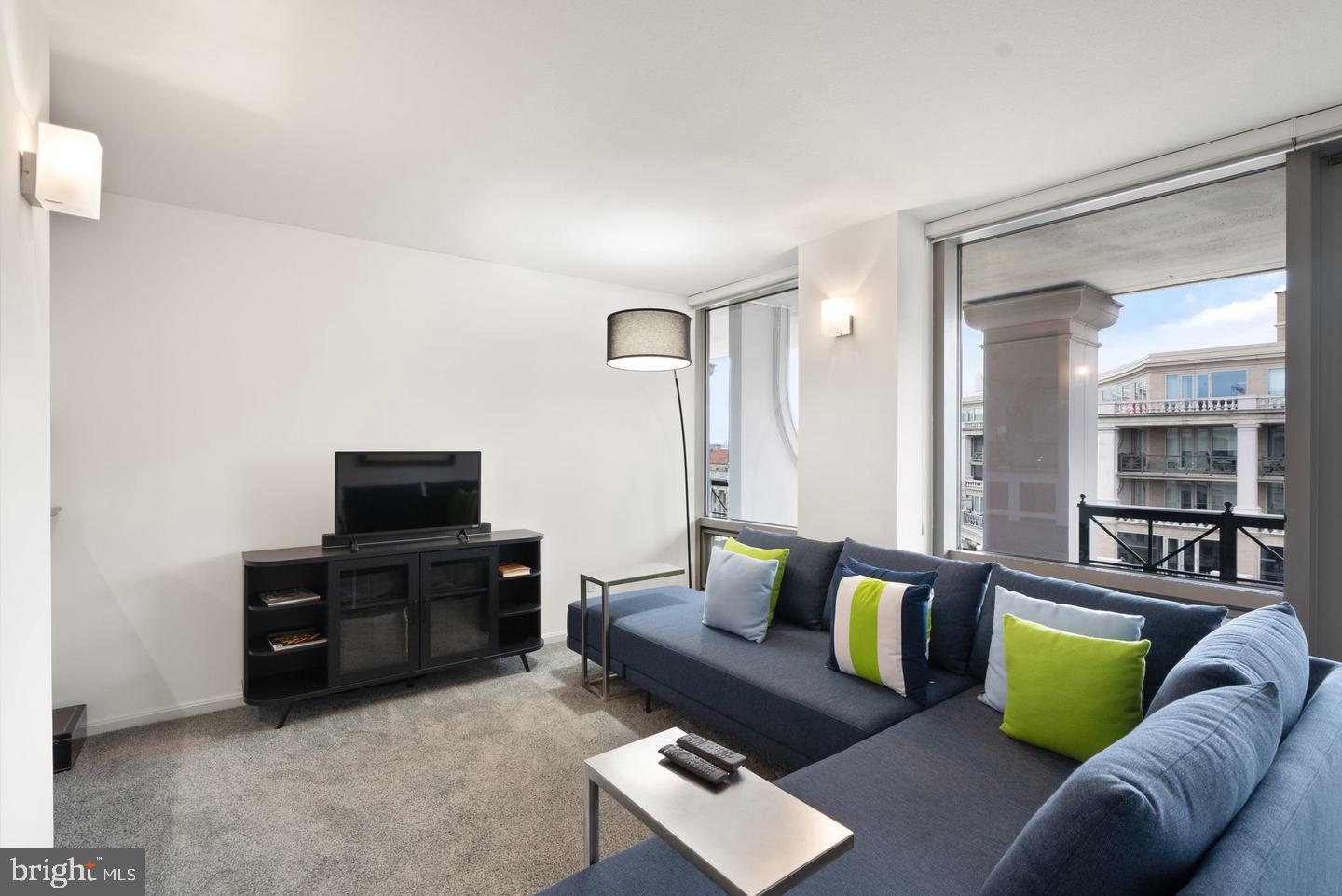 701 PENNSYLVANIA AVENUE NW 1222