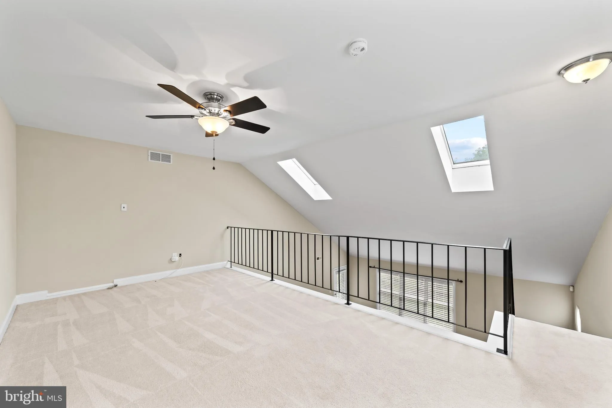 Sewell, New Jersey 08080, United States, 2 Bedrooms Bedrooms, ,2 BathroomsBathrooms,Residential,Coming Soon,243414