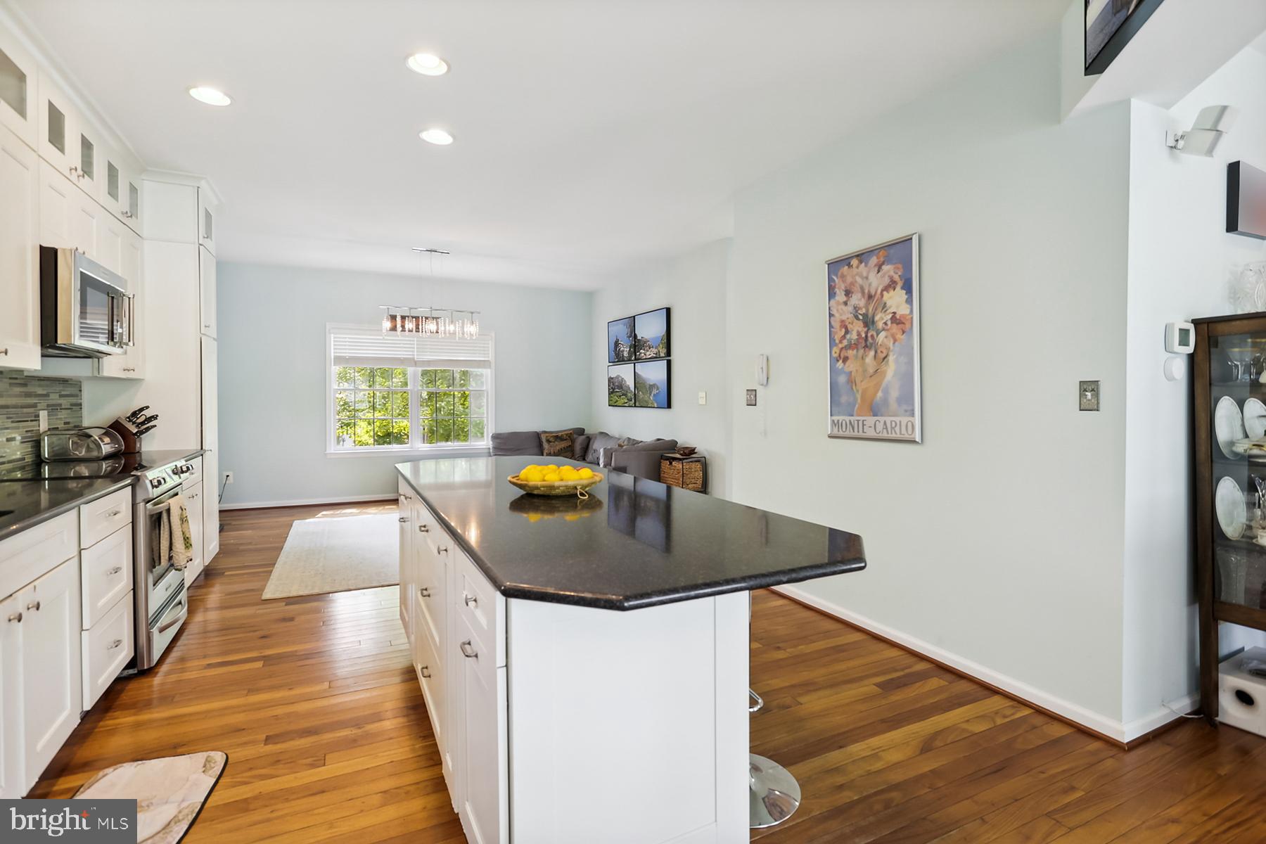 OYSTER HARBOR - Residential