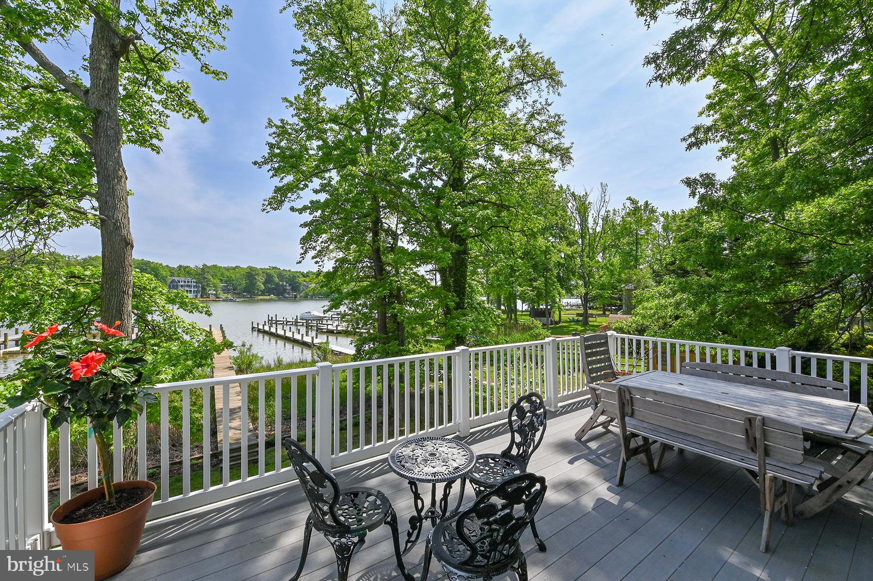 OYSTER HARBOR - Residential