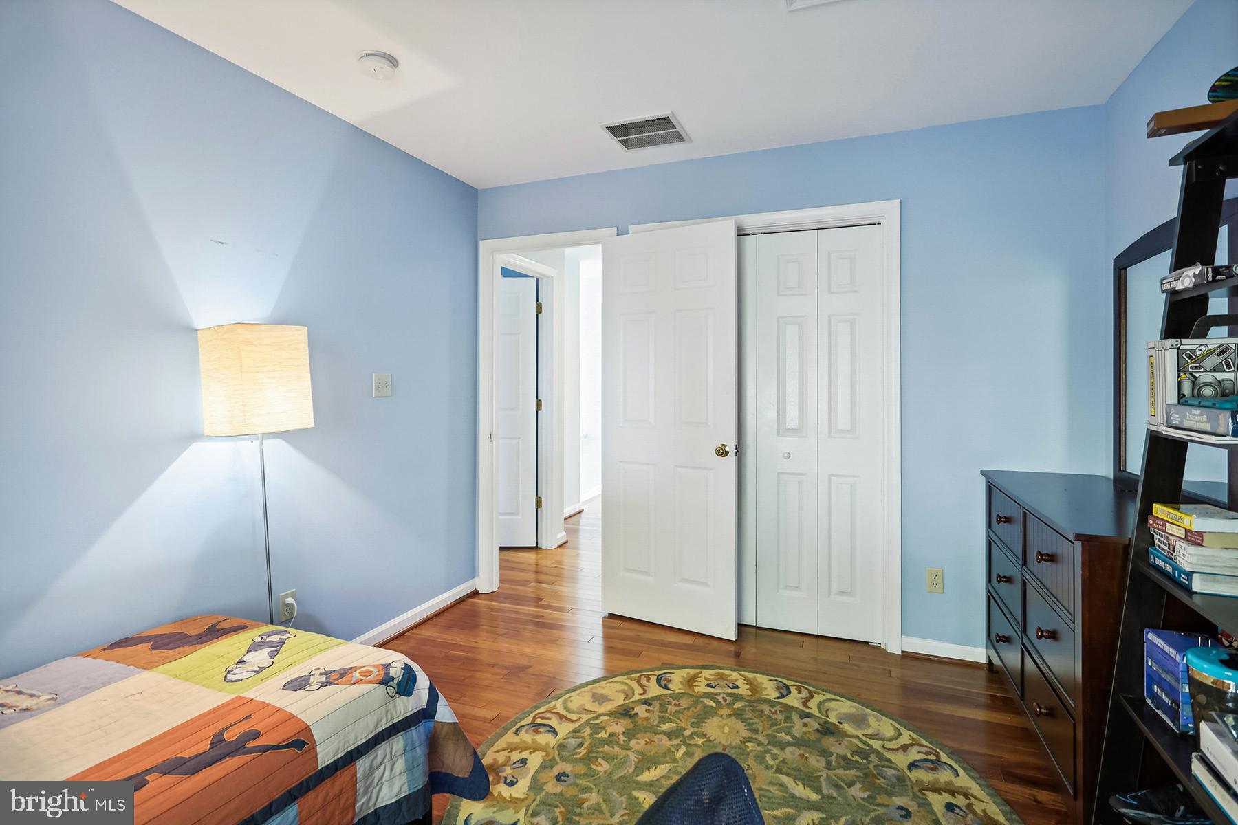 OYSTER HARBOR - Residential