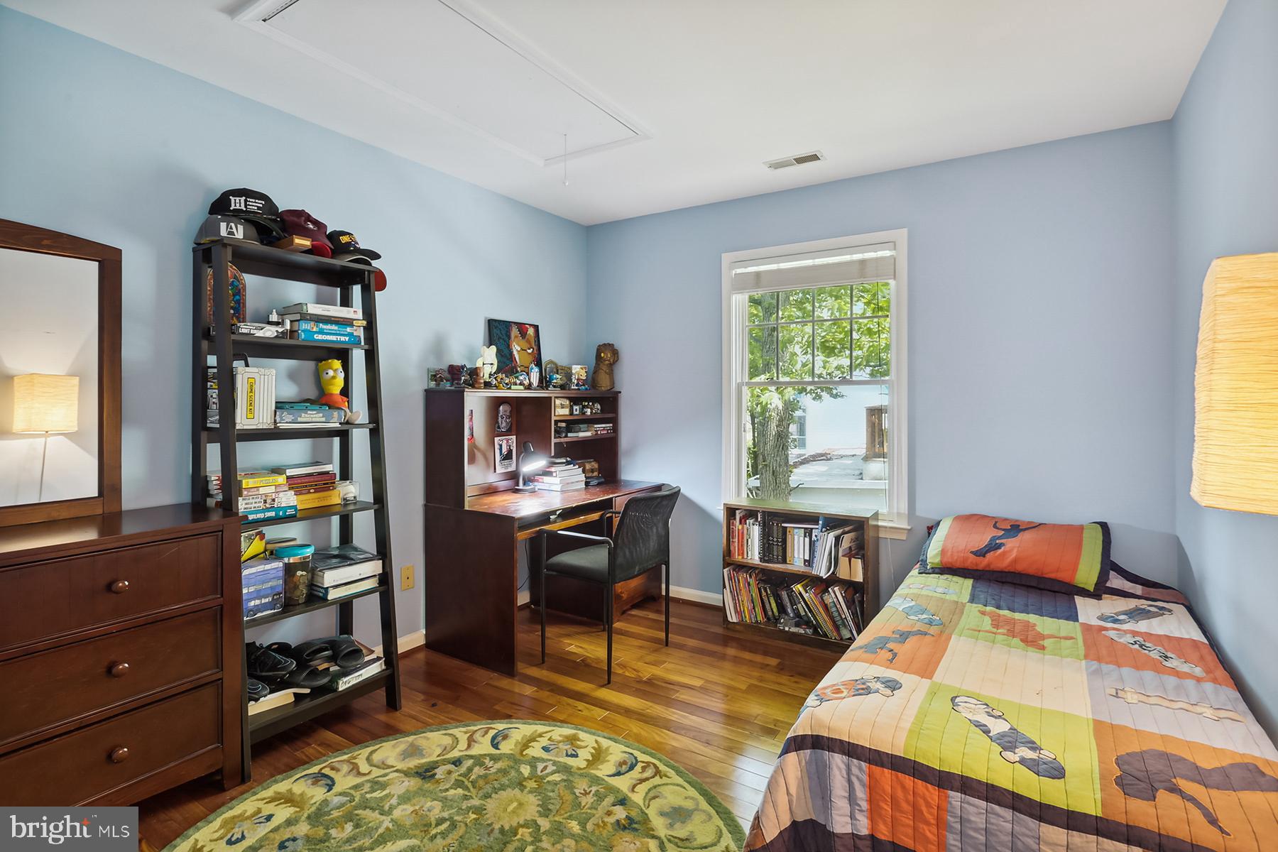 OYSTER HARBOR - Residential