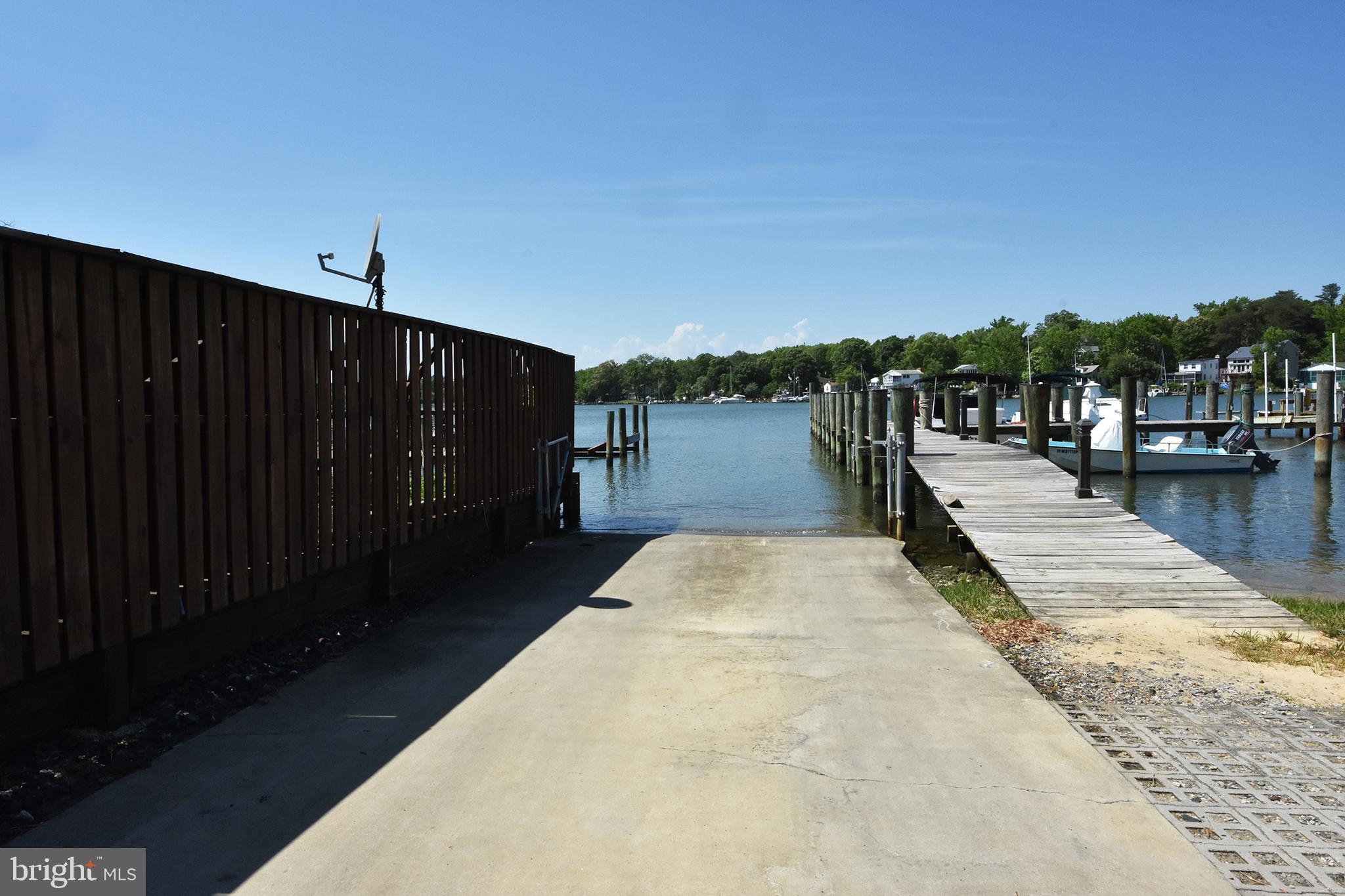 OYSTER HARBOR - Residential