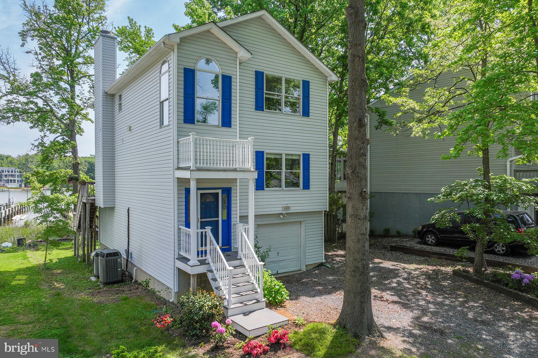 OYSTER HARBOR - Residential