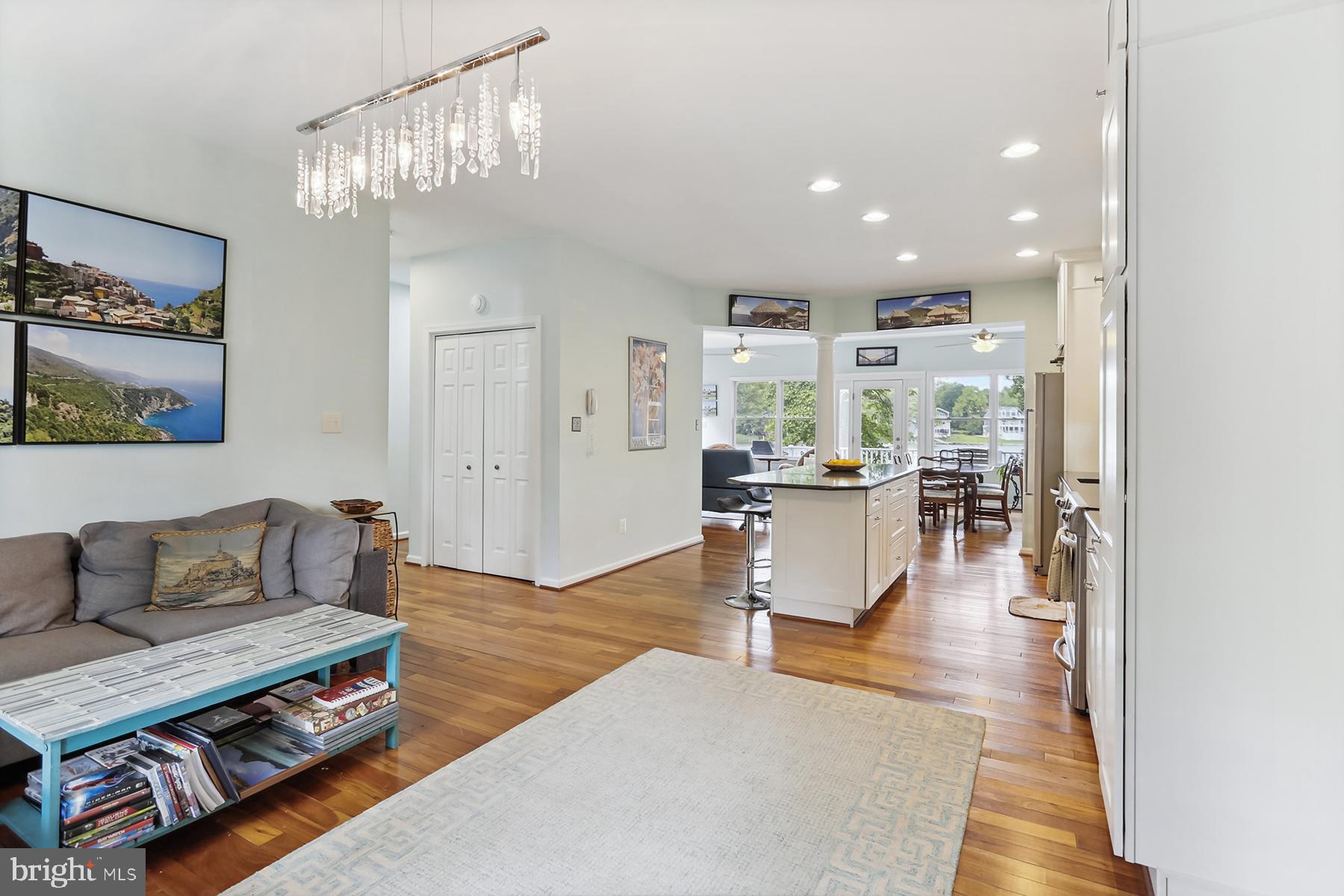 OYSTER HARBOR - Residential