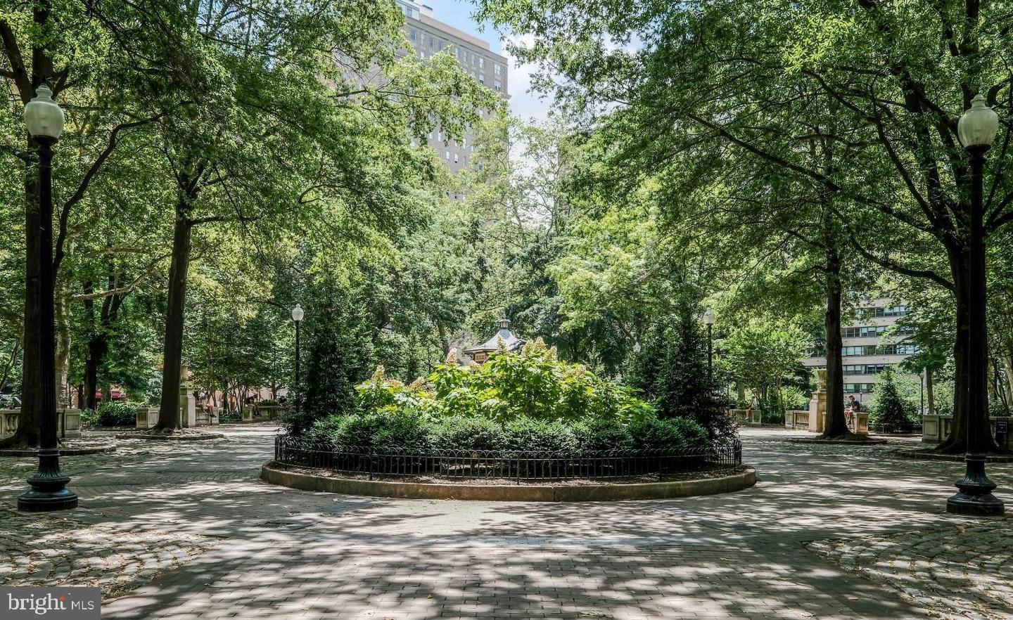 RITTENHOUSE SQUARE - Residential Lease