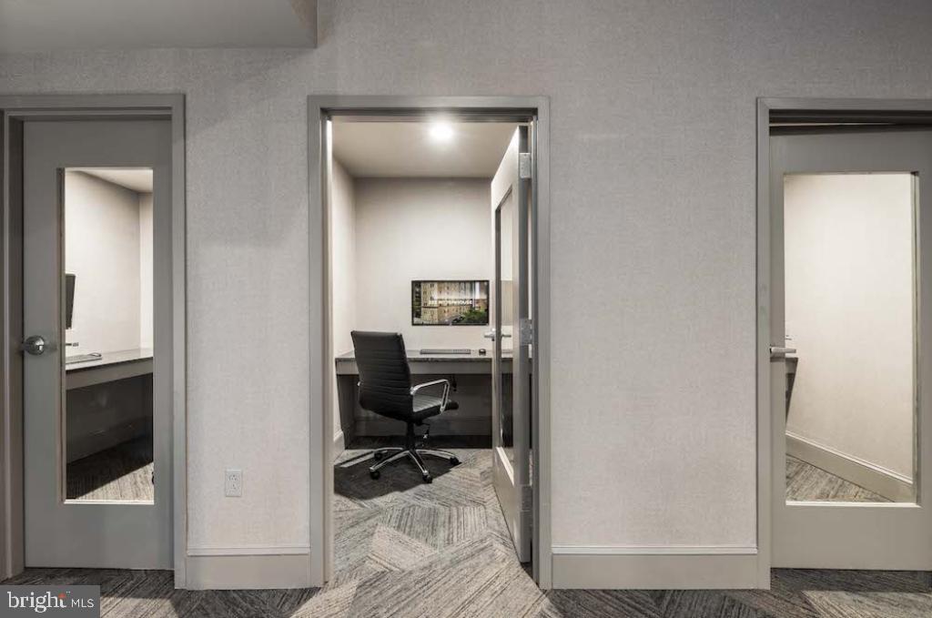 RITTENHOUSE SQUARE - Residential Lease