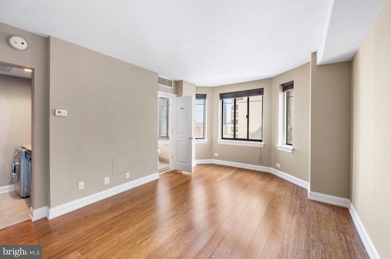 RITTENHOUSE SQUARE - Residential Lease