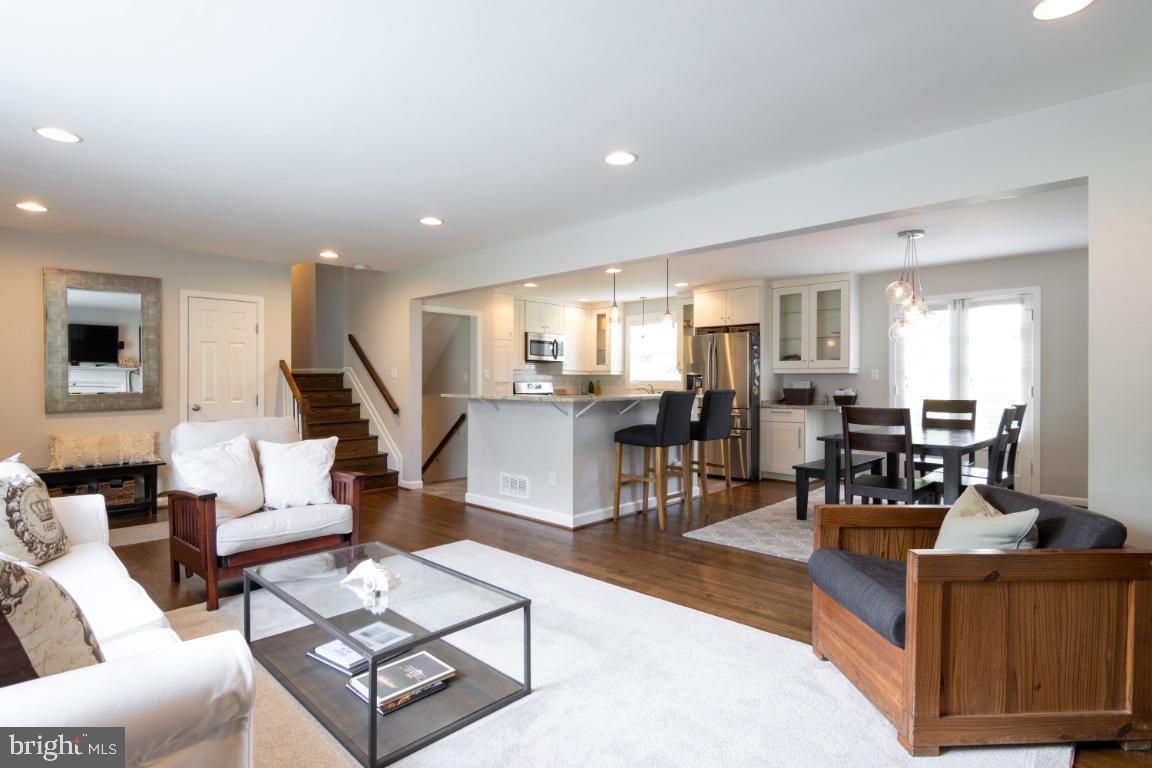 SHETLAND HILLS - Residential