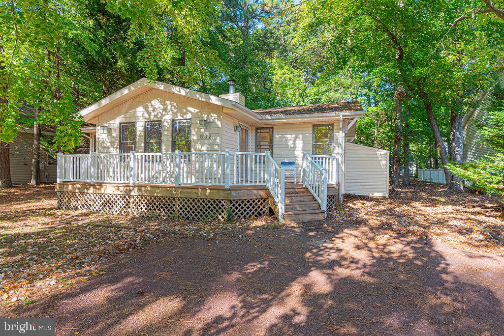 832 OCEAN PARKWAY